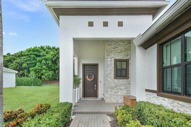 3 of 61 - 528 Se Fascino Circle Se, Port St. Lucie, FL