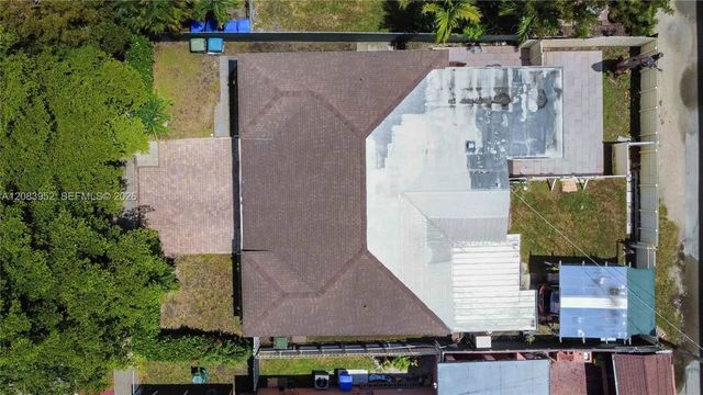 5 of 50 - 2530 Sw 27th Street, Miami, FL