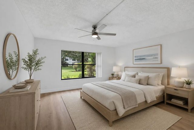 4 of 70 - 300 N Highway A1a #104j, Jupiter, FL