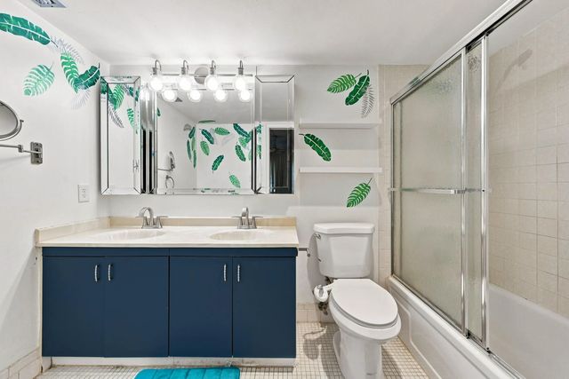 4 of 43 - 2101 Lucaya Bend #c1, Coconut Creek, FL