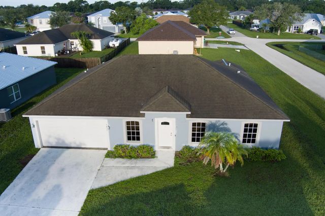 3 of 37 - 1031 Se 39th Terrace, Okeechobee, FL