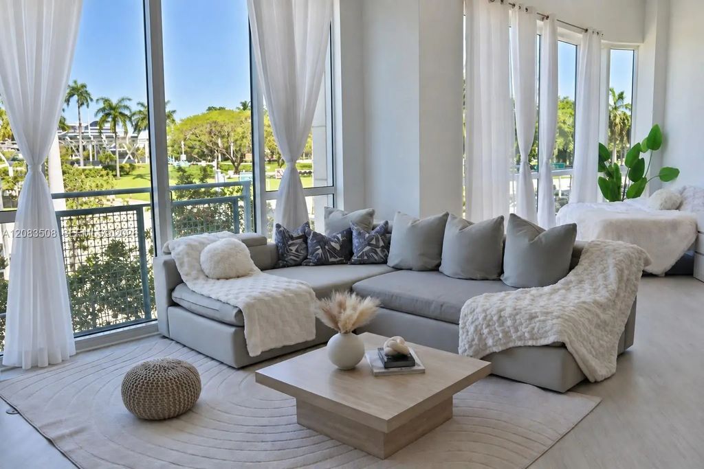 253 Ne 2nd Street #229, Miami