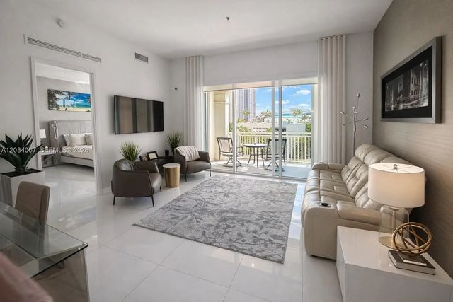 250 Ne Sunny Isles Boulevard #th-407, Sunny Isles Beach
