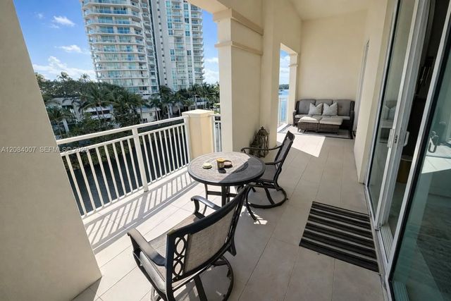 2 of 18 - 250 Ne Sunny Isles Boulevard #th-407, Sunny Isles Beach, FL