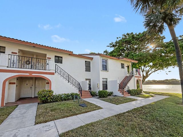 2 of 18 - 330 Palmwood Place #210, Boca Raton, FL