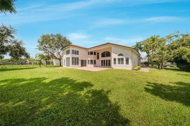 3 of 98 - 11406 Canyon Maple Boulevard, Davie, FL