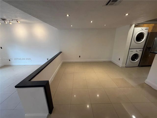 5 of 34 - 20509 Nw 15th Avenue #5-2, Miami Gardens, FL
