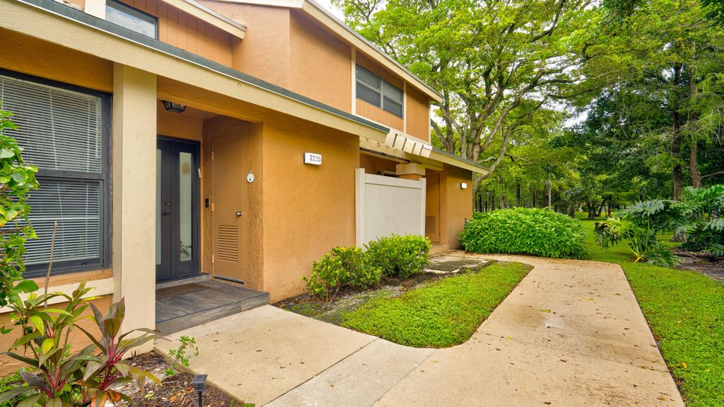2235 Nw 45th Avenue, Coconut Creek