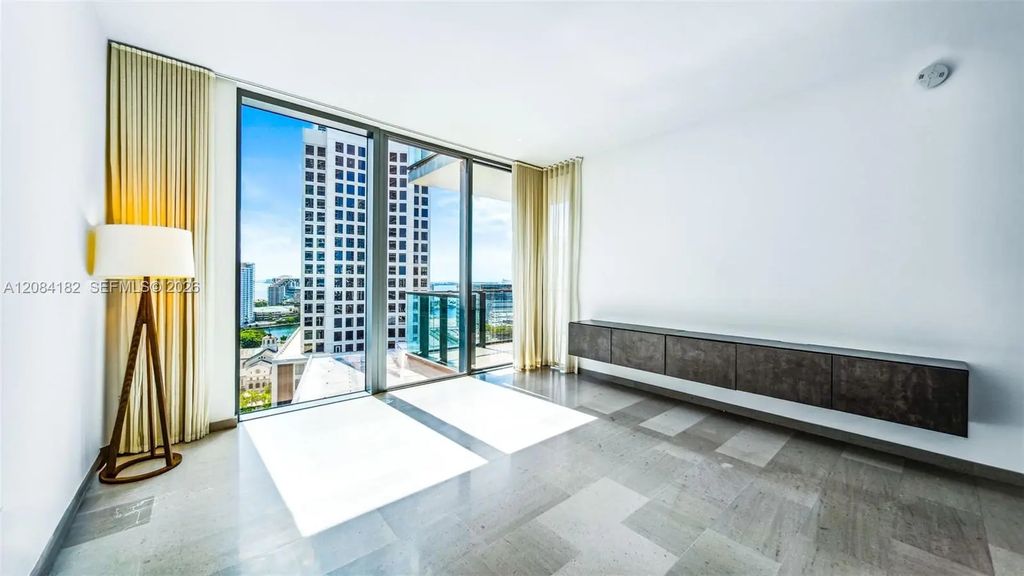 68 Se 6th Street #1605, Miami