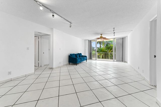 2 of 24 - 3575 S Ocean Boulevard #309, South Palm Beach, FL