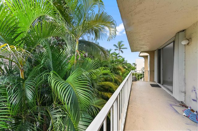 5 of 24 - 3575 S Ocean Boulevard #309, South Palm Beach, FL