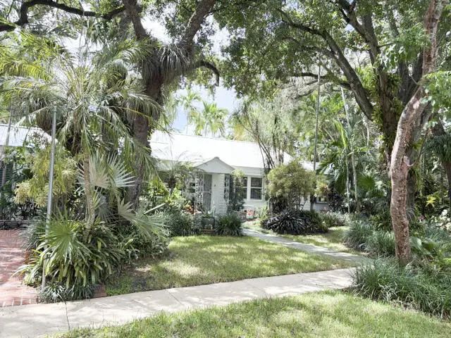 4 of 85 - 41 Sw 5th Street, Dania Beach, FL