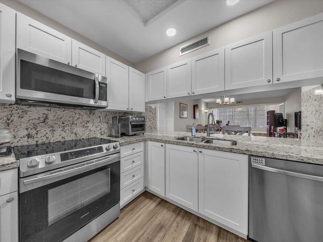 1701 Whitehall Drive #302, Davie