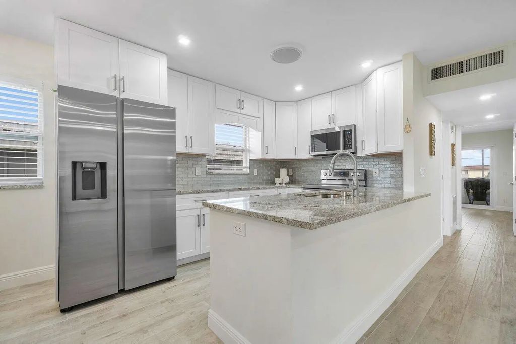 76 Flanders B, Delray Beach