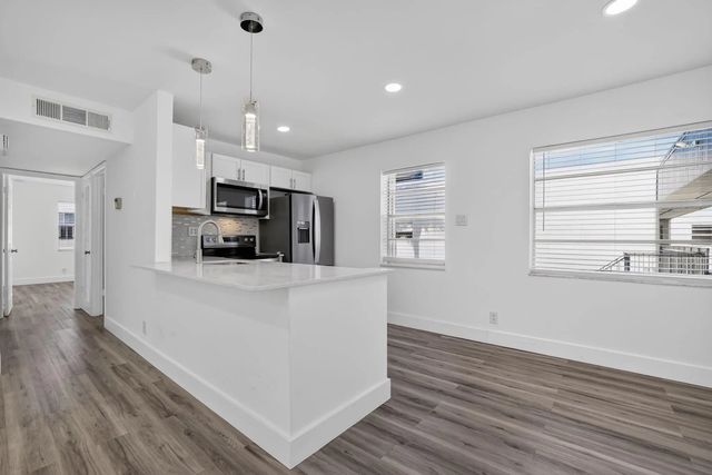 4 of 42 - 515 Normandy Lane, Delray Beach, FL