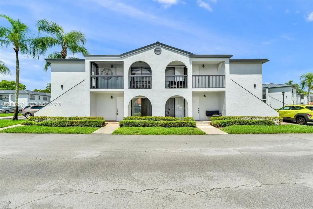 18226 Mediterranean Boulevard #7-16, Hialeah