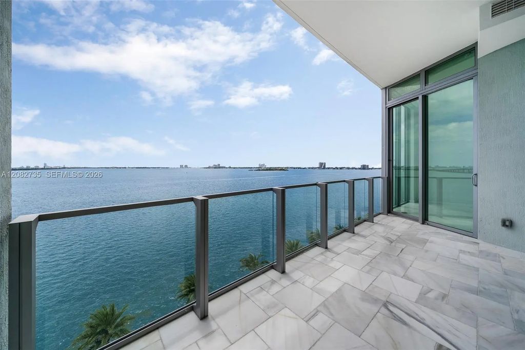 2900 Ne 7th Avenue #604, Miami