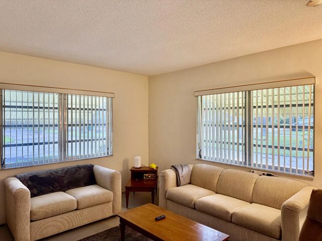 2 of 17 - 1501 Arthur Street #5, Hollywood, FL