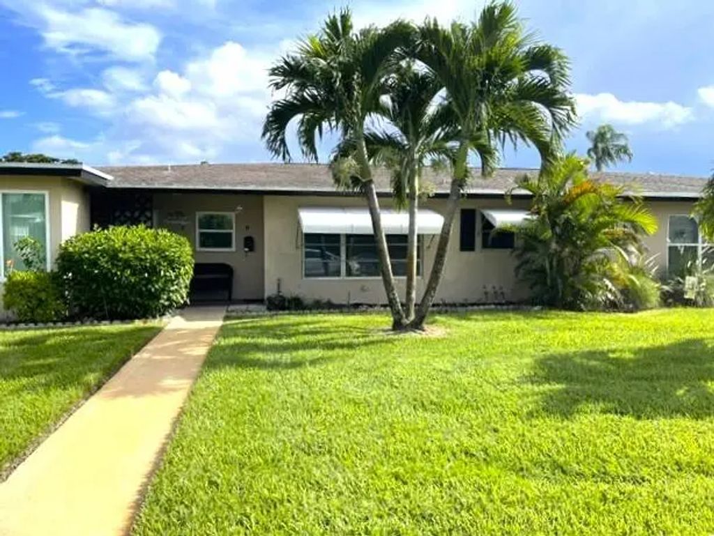 892 High Point Boulevard N #b, Delray Beach