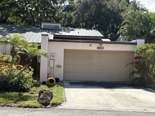 3408 Rose Hill Way #143, Lauderhill
