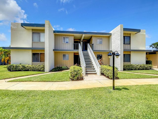 1551 Ne 13th Terrace #a16, Jensen Beach