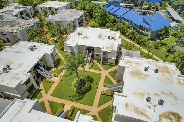 3 of 32 - 1551 Ne 13th Terrace #a16, Jensen Beach, FL