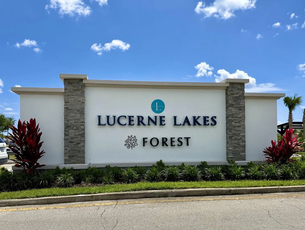4760 Lucerne Lakes Boulevard W #105, Lake Worth