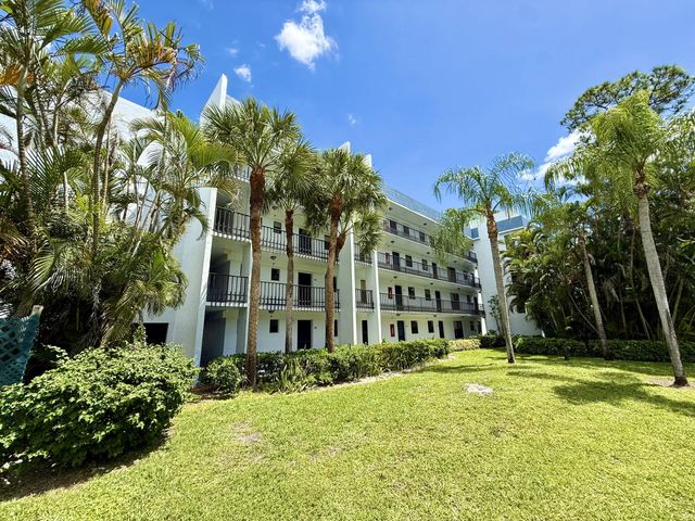 2 of 44 - 4760 Lucerne Lakes Boulevard W #105, Lake Worth, FL