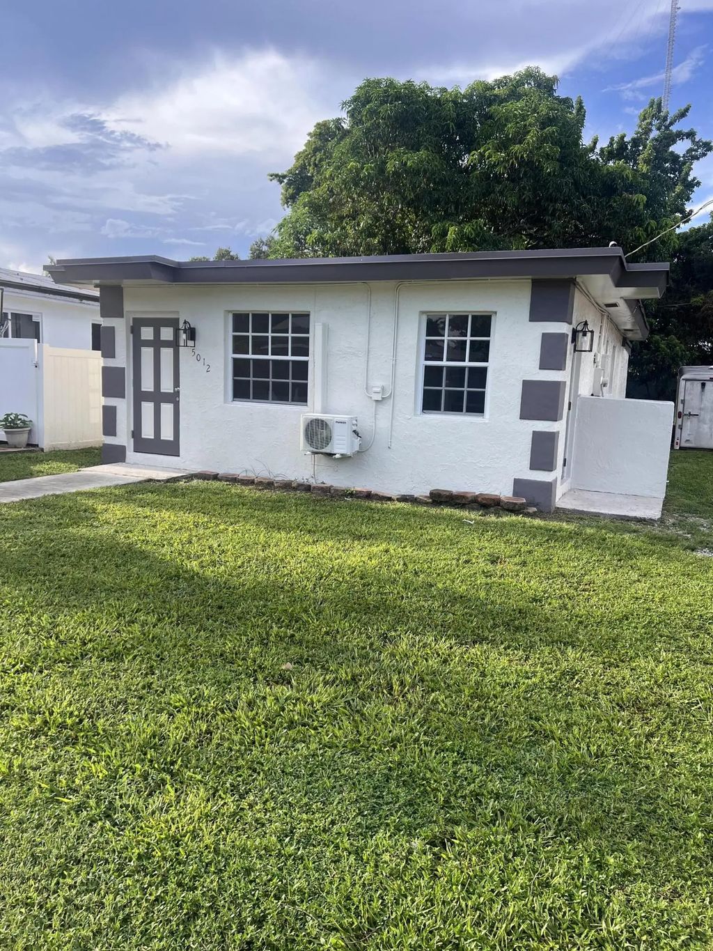 5012 Sw 22nd Street, West Park