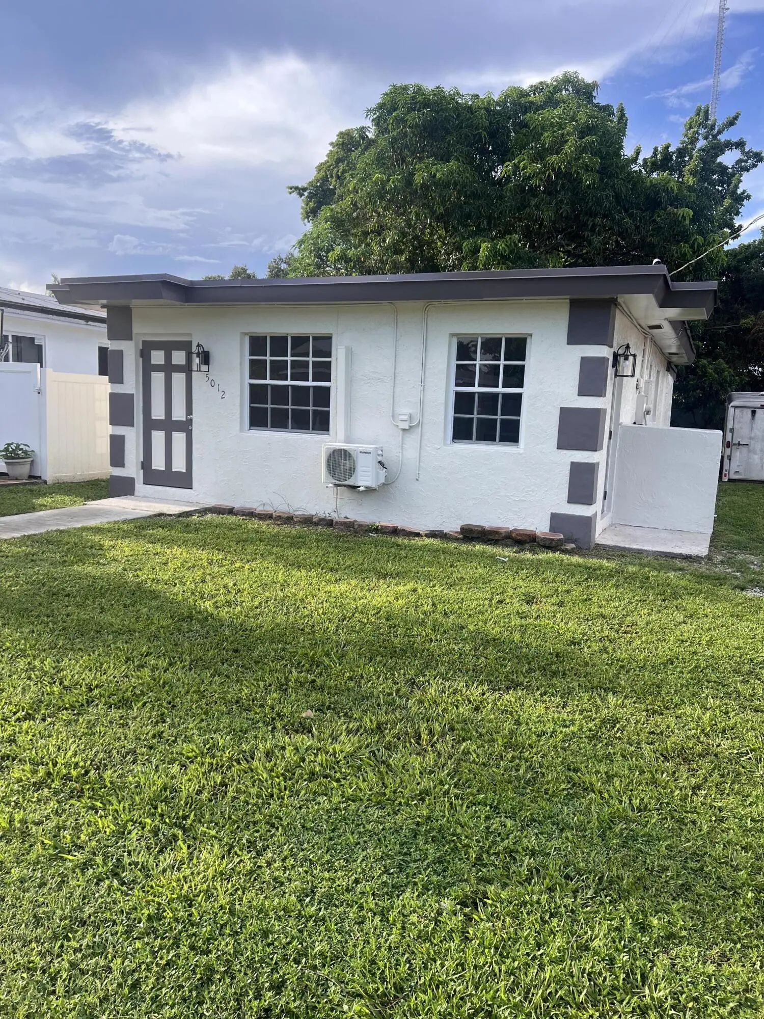 5012 Sw 22nd Street, West Park