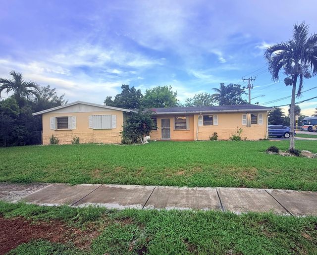 1600 Nw 47th Avenue, Lauderhill