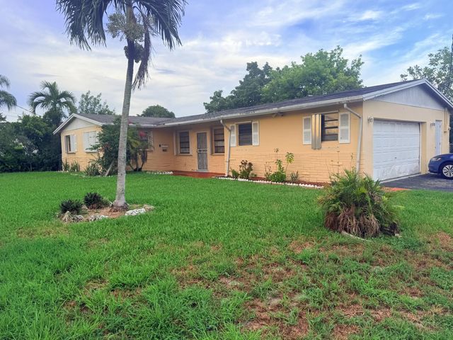 2 of 2 - 1600 Nw 47th Avenue, Lauderhill, FL