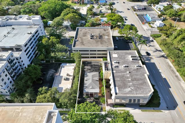 5 of 70 - 8 Se 8th Street, Fort Lauderdale, FL