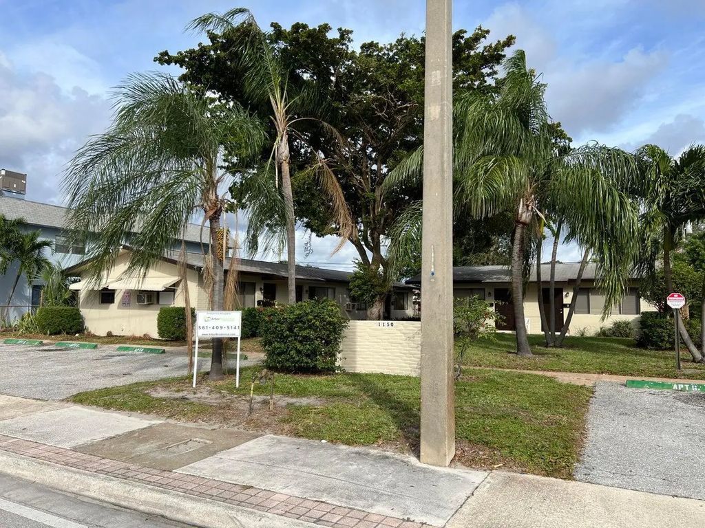 1150 W Blue Heron Boulevard #7, Riviera Beach