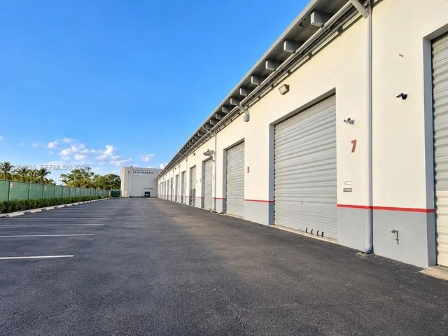 3 of 11 - 7311 Nw 12th Street #7, Miami, FL