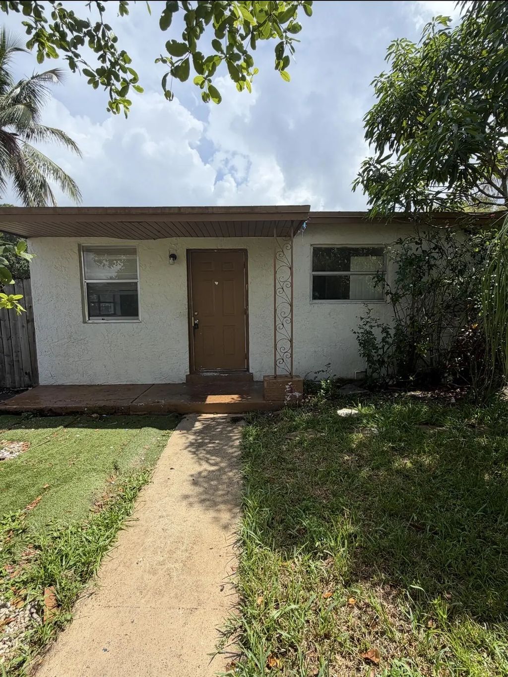 3411 Nw 9th Court, Fort Lauderdale