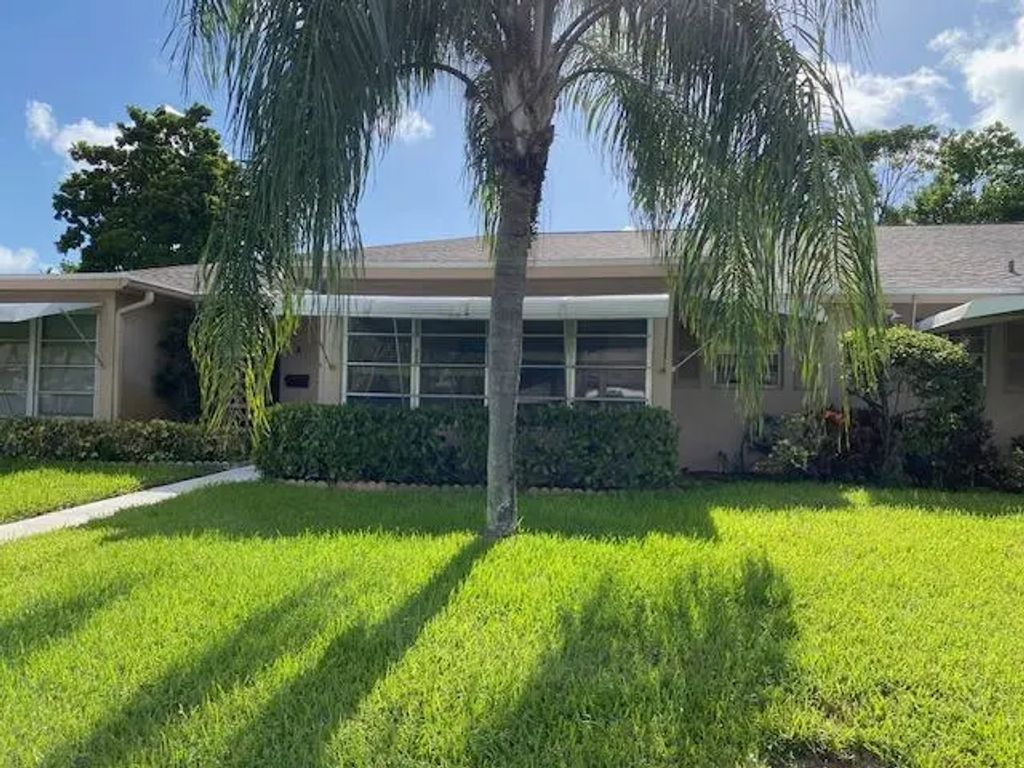 1387 High Point Way Nw #b, Delray Beach