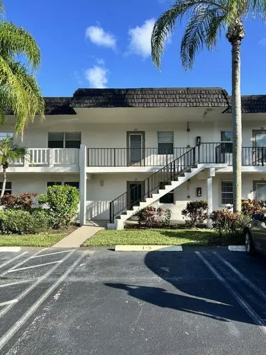 6 Abbey Lane #207, Delray Beach