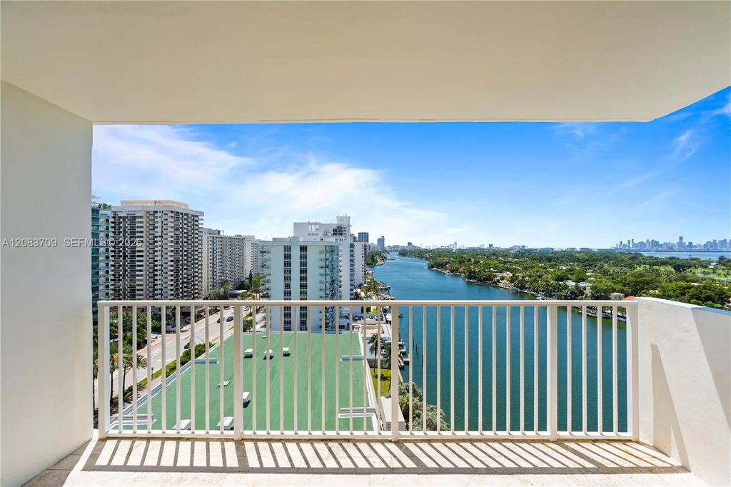5838 Collins Avenue #15f, Miami Beach