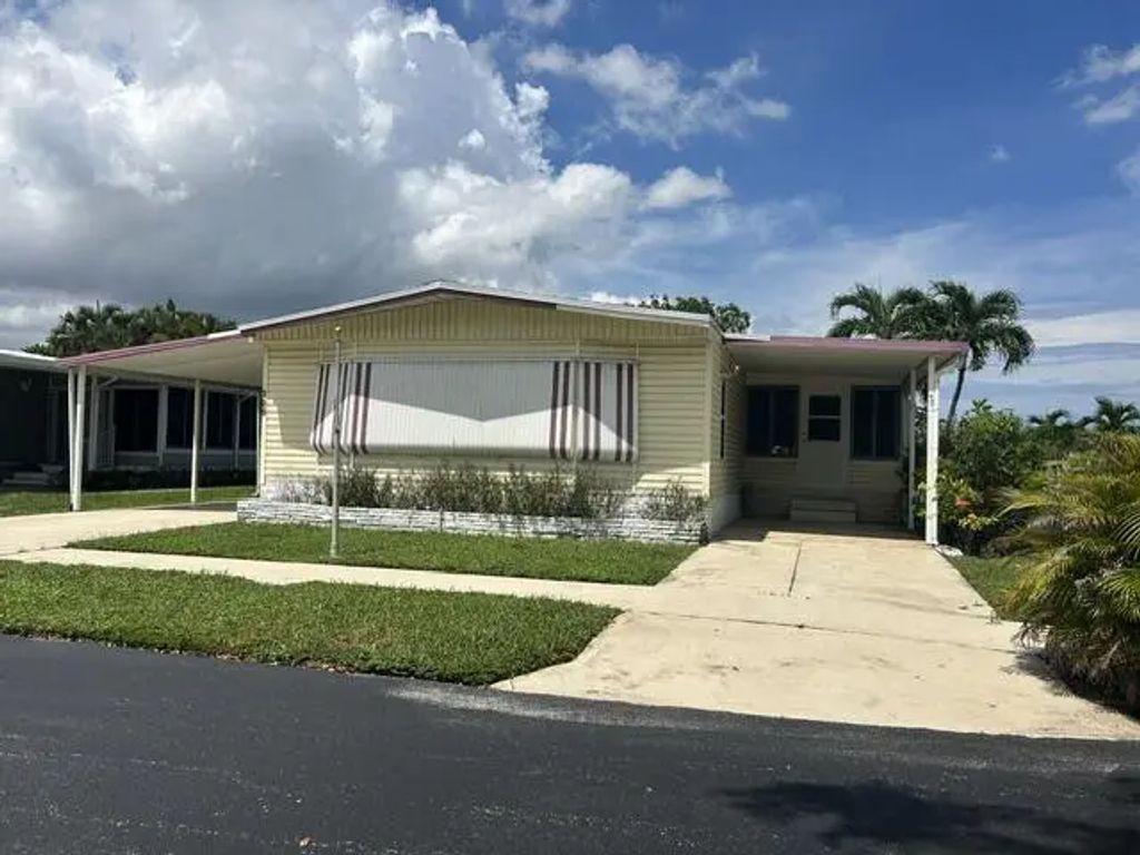 109 Nw 51st Street, Deerfield Beach