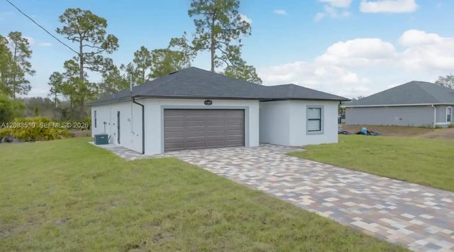 12 W 15th Street, Lehigh Acres