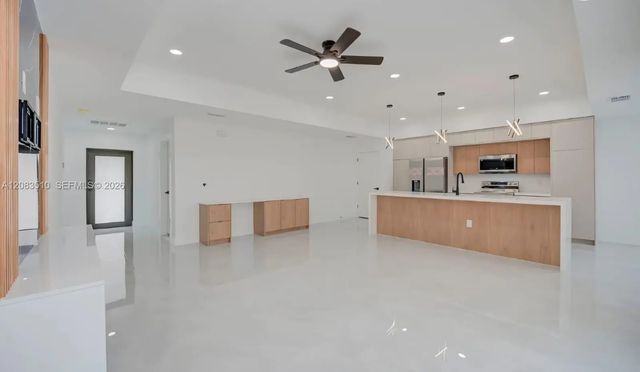 4 of 21 - 12 W 15th Street, Lehigh Acres, FL