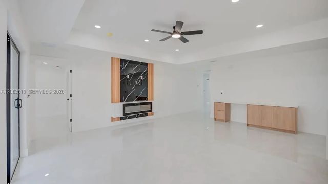 5 of 21 - 12 W 15th Street, Lehigh Acres, FL