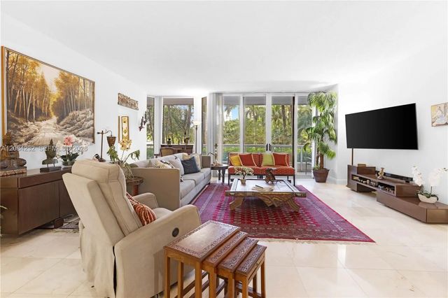 4 of 23 - 21055 Yacht Club Drive #207, Aventura, FL
