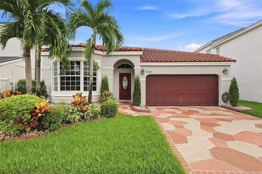 1421 Nw 159th Avenue, Pembroke Pines