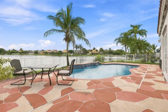 5 of 12 - 1421 Nw 159th Avenue, Pembroke Pines, FL