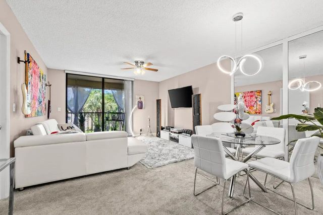 5 of 24 - 5100 Las Verdes Circle #316, Delray Beach, FL