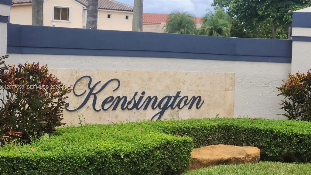 1055 Nw 187th Avenue, Pembroke Pines