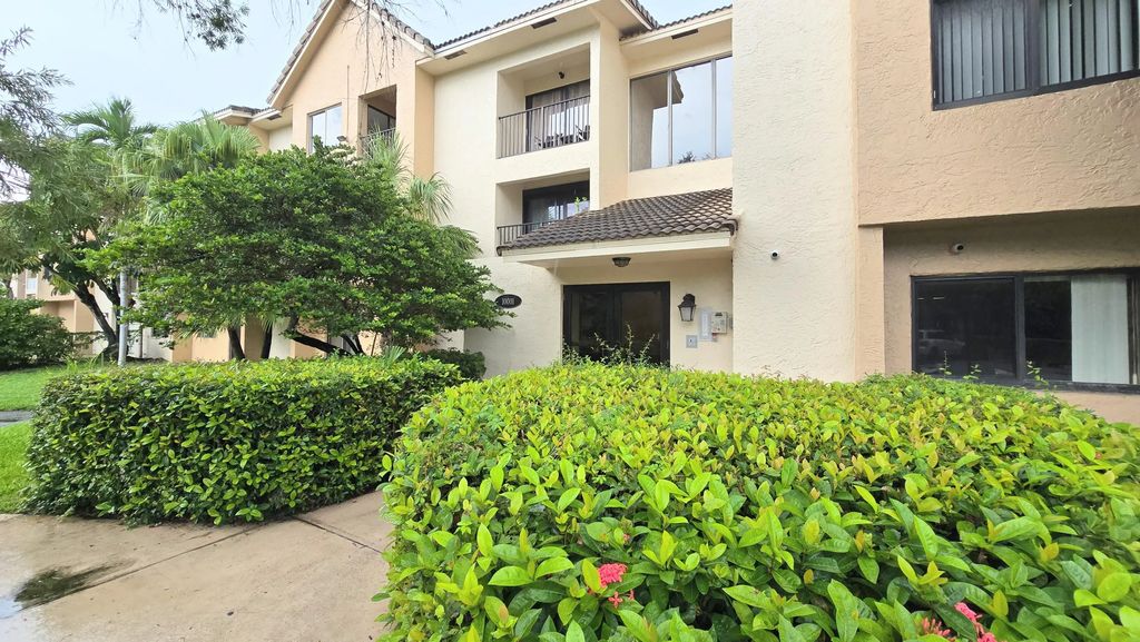 10001 W Atlantic Boulevard #unit 327, Coral Springs