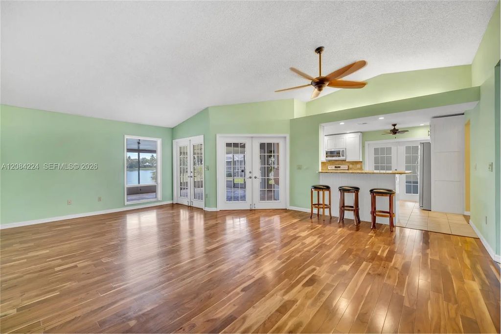 685 Se 25th Lane, Homestead